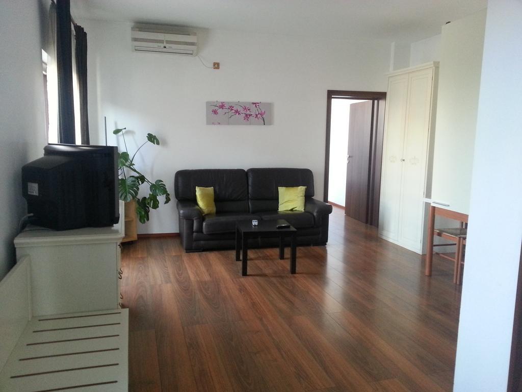 Banu Manta Apartments บูคาเรสต์ ภายนอก รูปภาพ
